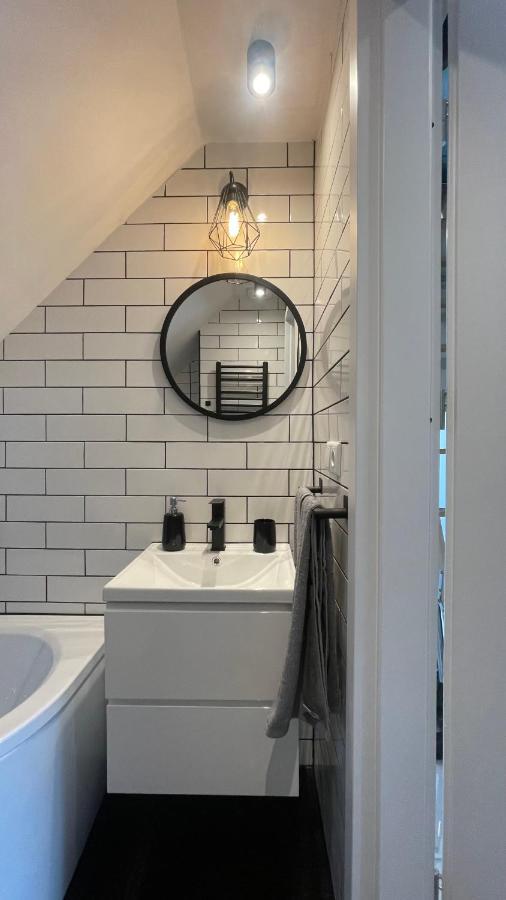 Apartament Loft แอลบลอง ภายนอก รูปภาพ