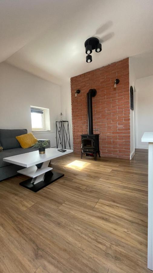 Apartament Loft แอลบลอง ภายนอก รูปภาพ